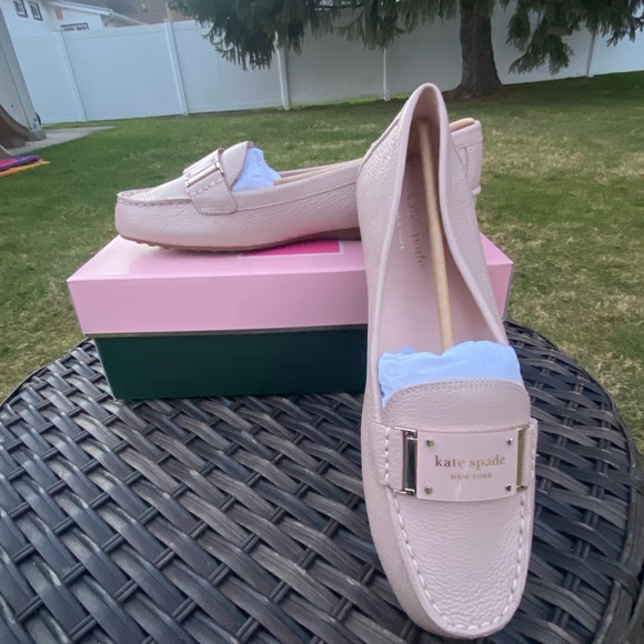 NWT/NIB Kate Spade New York Women's Cheshire Loafer Shoes PALE VELLUM Pink (9) - Picture 2 of 11